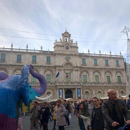 卡塔尼亚Sicily Wonderful Piazza Universita'别墅 外观 照片